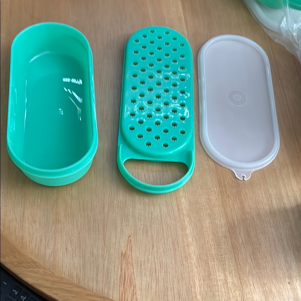 Green Grater and Container Set